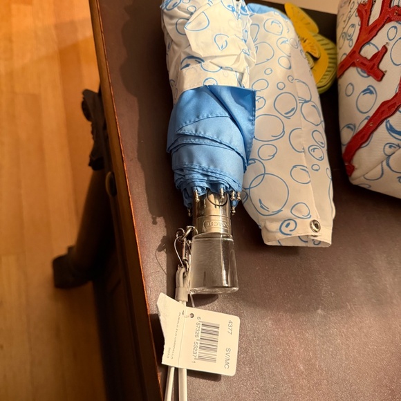 Coach Limited Resort Collection Bubbles/Fish/Coral Umbrella - Picture 4 of 5
